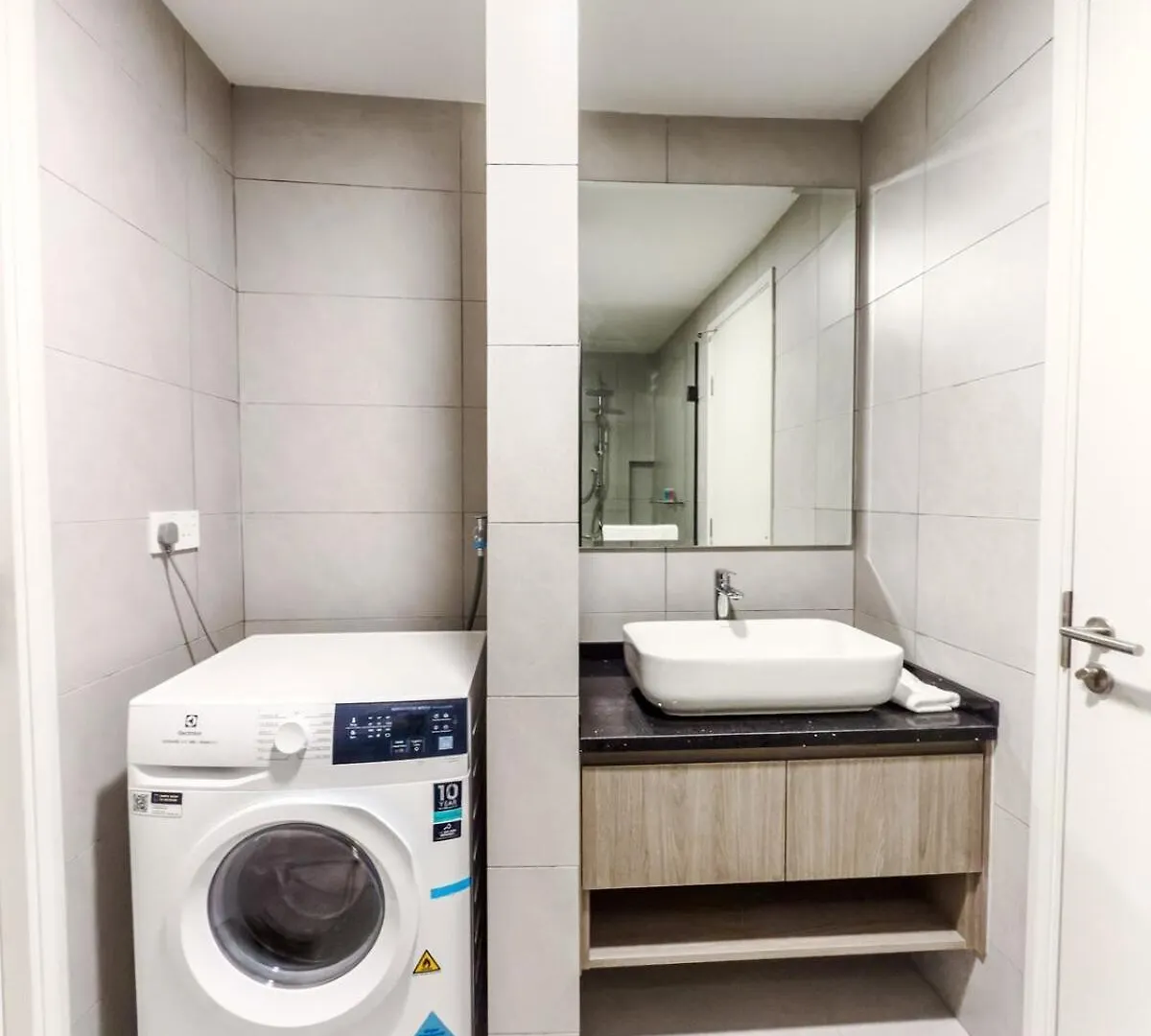 Appartement The Atrium At Jalan Ampang By Okbnb - Modern Stylish 2Bedroom With Free Wifi And Carpark Kuala Lumpur
